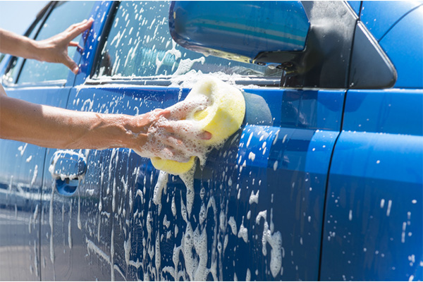 車の洗車ってどうやってる?